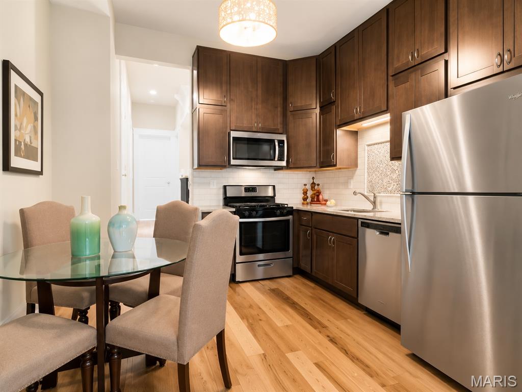 Lafayette Square - Residential