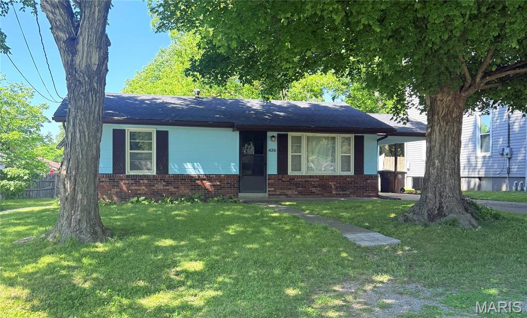 Well-maintained 2 bed, 1 bath home located just 4 minutes from SEMO. Updated flooring throughout the main level, a renovated kitchen, and modern light fixtures offer a fresh, move-in ready feel. Unfinished basement provides great potential for added space or storage. Ideal for first-time buyers or investors.