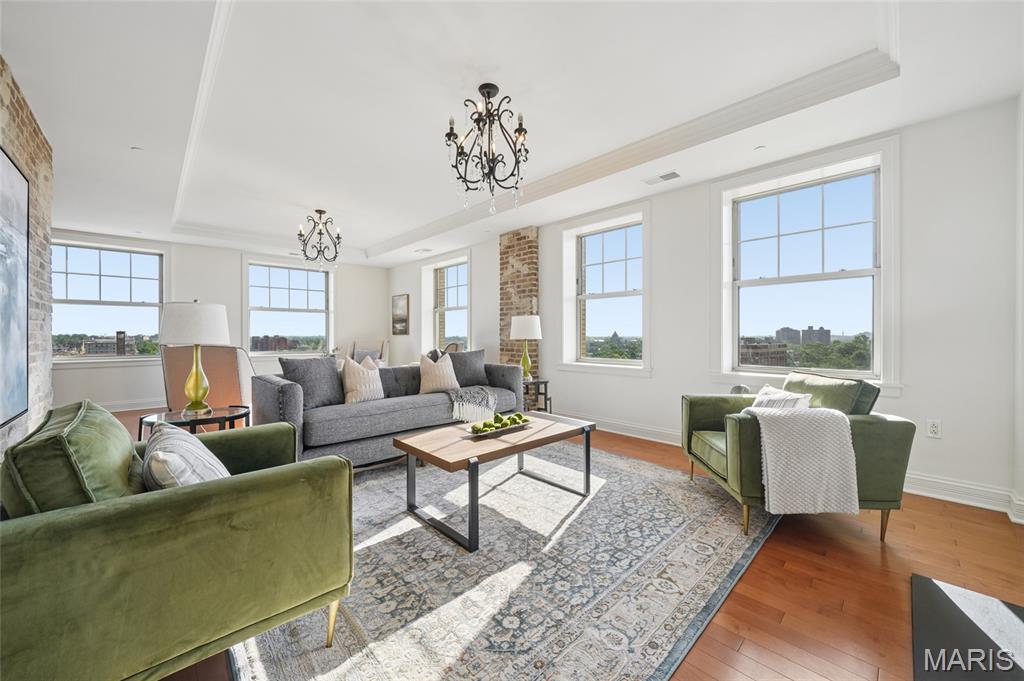Park Plaza Residential Condo - Residential