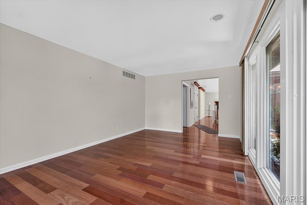 Glan-Tai - Residential