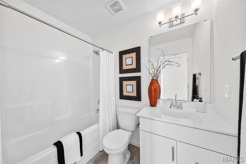 The Summit At Park Hills - Residential