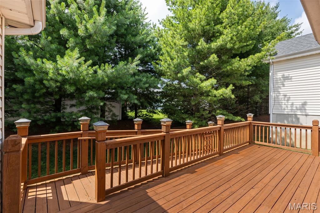 Villas At Woodland Creek The - Residential