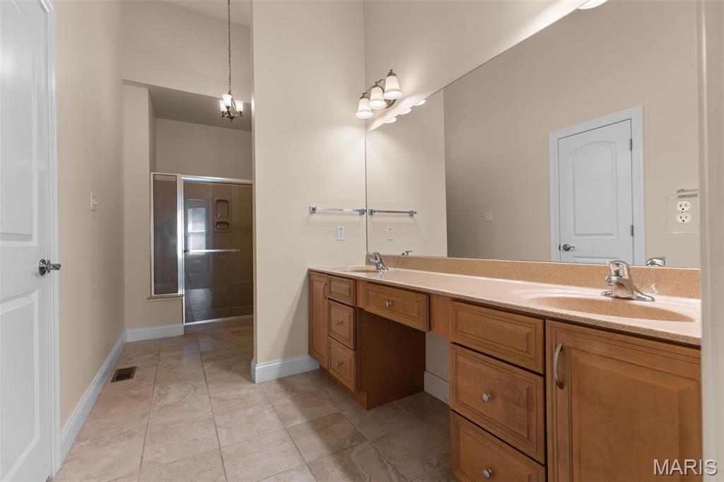 Villas At Woodland Creek The - Residential