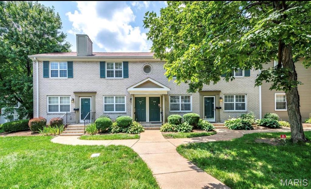 Brentwood Forest Condo Ph Eight - Residential