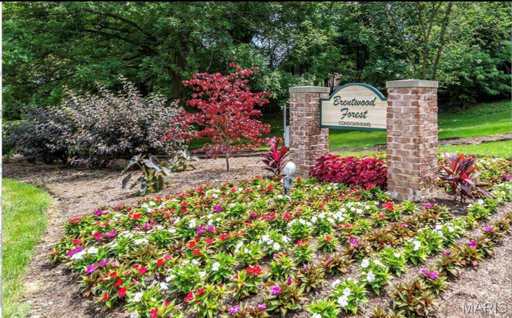 Brentwood Forest Condo Ph Eight - Residential