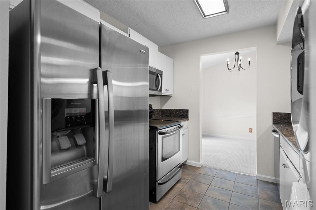 Brentwood Forest Condo Ph Eight - Residential