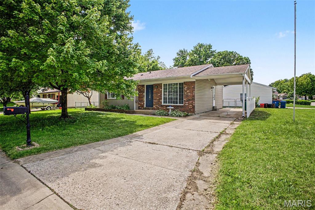 This 3-bedroom, 2-bathroom home perfectly blends modern, turnkey comfort with incredible long-term potential. The main layout features a beautifully updated kitchen equipped with sleek granite countertops and stainless steel appliances, creating a highly functional and stylish space for cooking and daily life. The spacious primary bedroom serves as a comfortable retreat, complete with a large walk-in closet for excellent storage. Downstairs, a full unfinished basement provides a rare blank canvas, offering endless potential for future expansion, a home gym, or massive additional storage. The living space extends seamlessly outdoors to a fully fenced-in backyard, providing a private and secure oasis for pets, play, and outdoor activities.