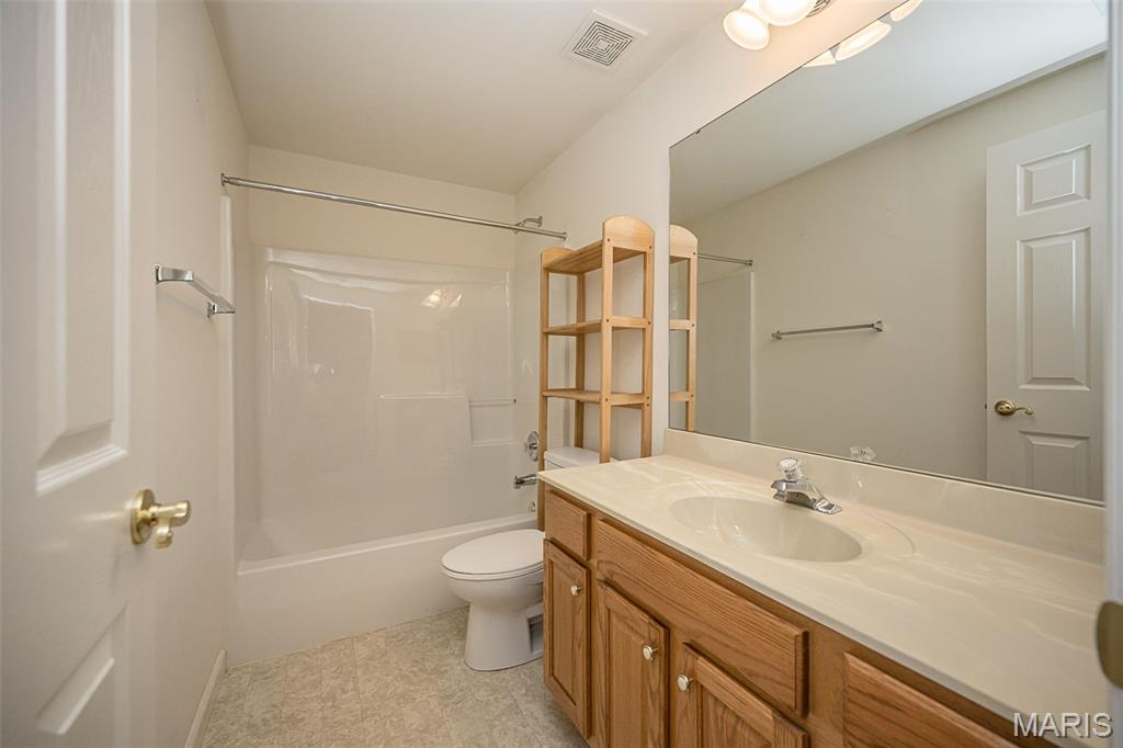 Turnberry Place - Residential