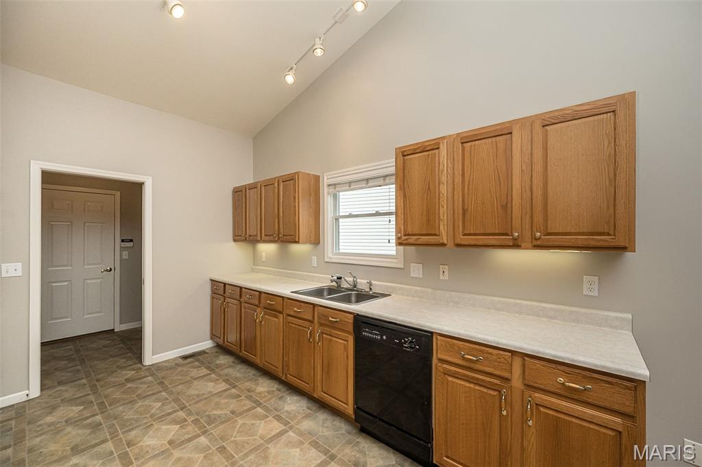 Turnberry Place - Residential