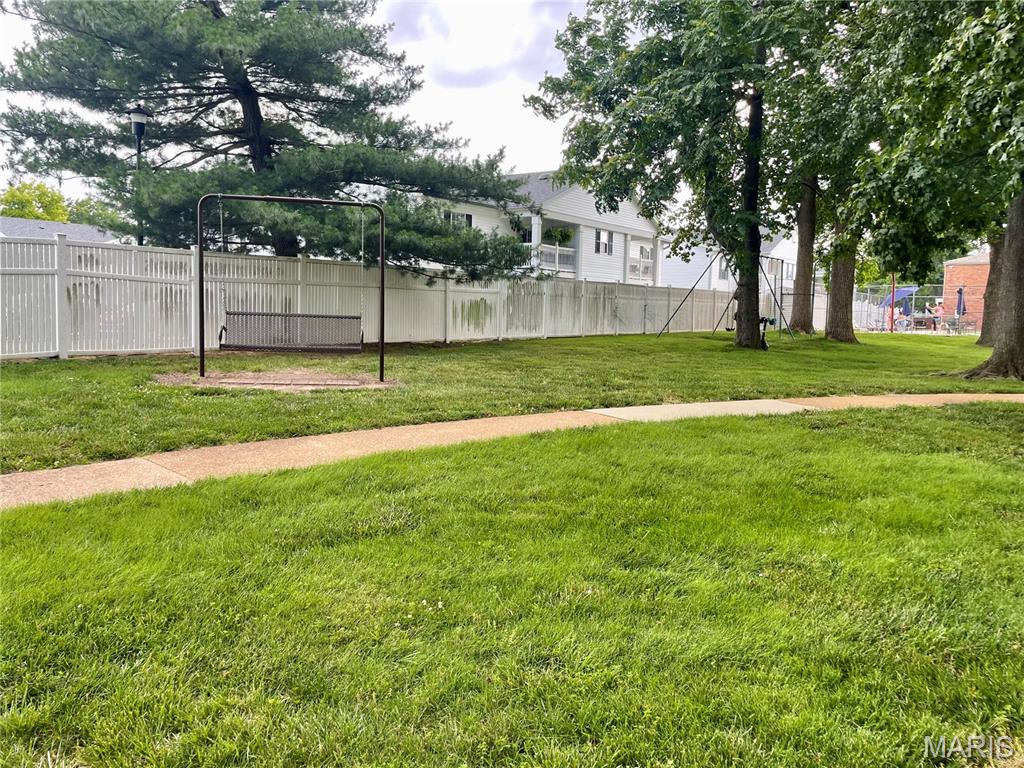 Chateau De Ville Condo Sec - Residential