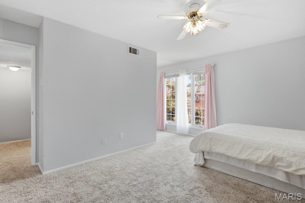 Woods Glen Condo 9 - Residential