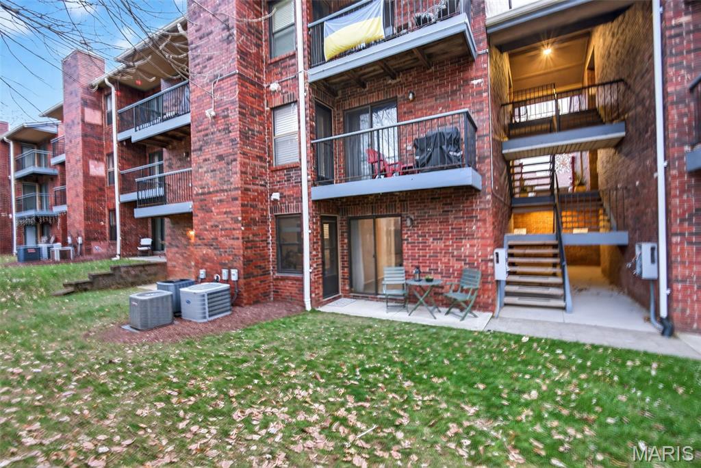 Warson Ridge Condo 1 Amd - Residential