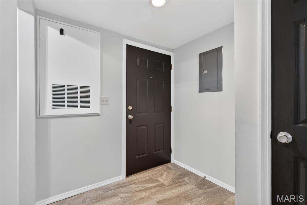 Warson Ridge Condo 1 Amd - Residential