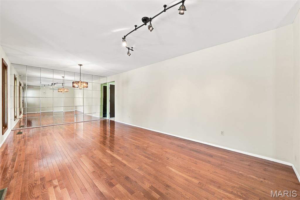 Chestnut Park 4 - Residential