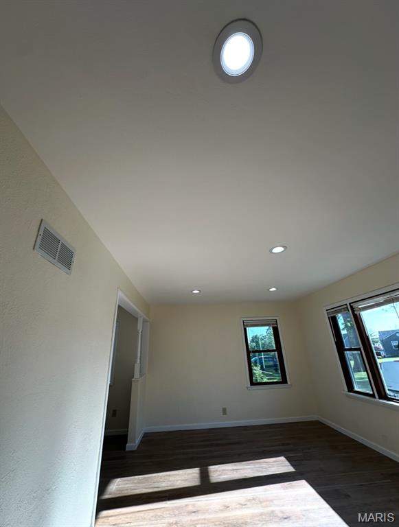 Meadow Brook Downs 4 - Residential Lease