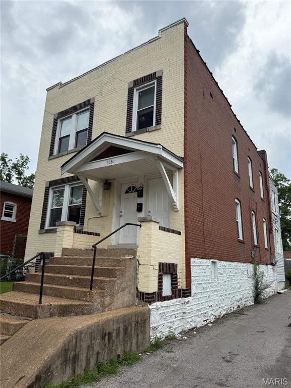 City/Stlouis - Residential Income