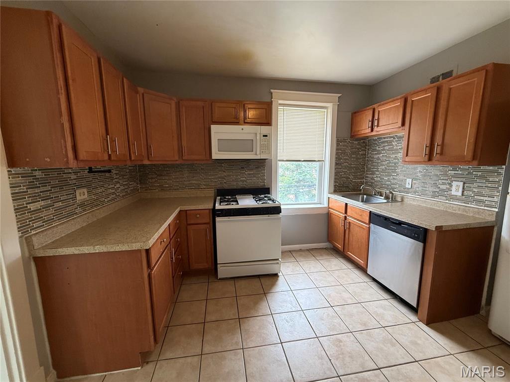 City/Stlouis - Residential Income