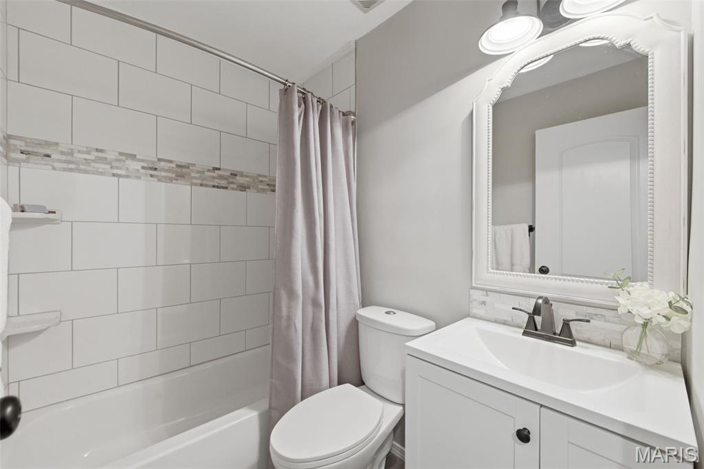 Foxborough 1 - Residential