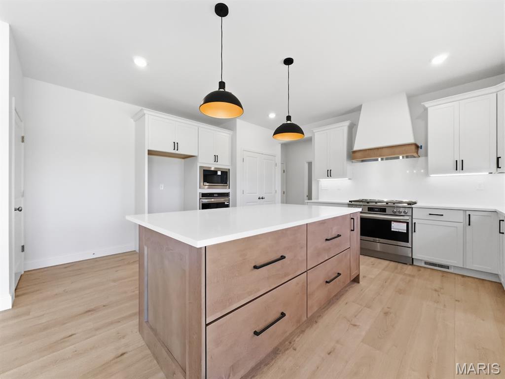 Stone Canyon - Residential