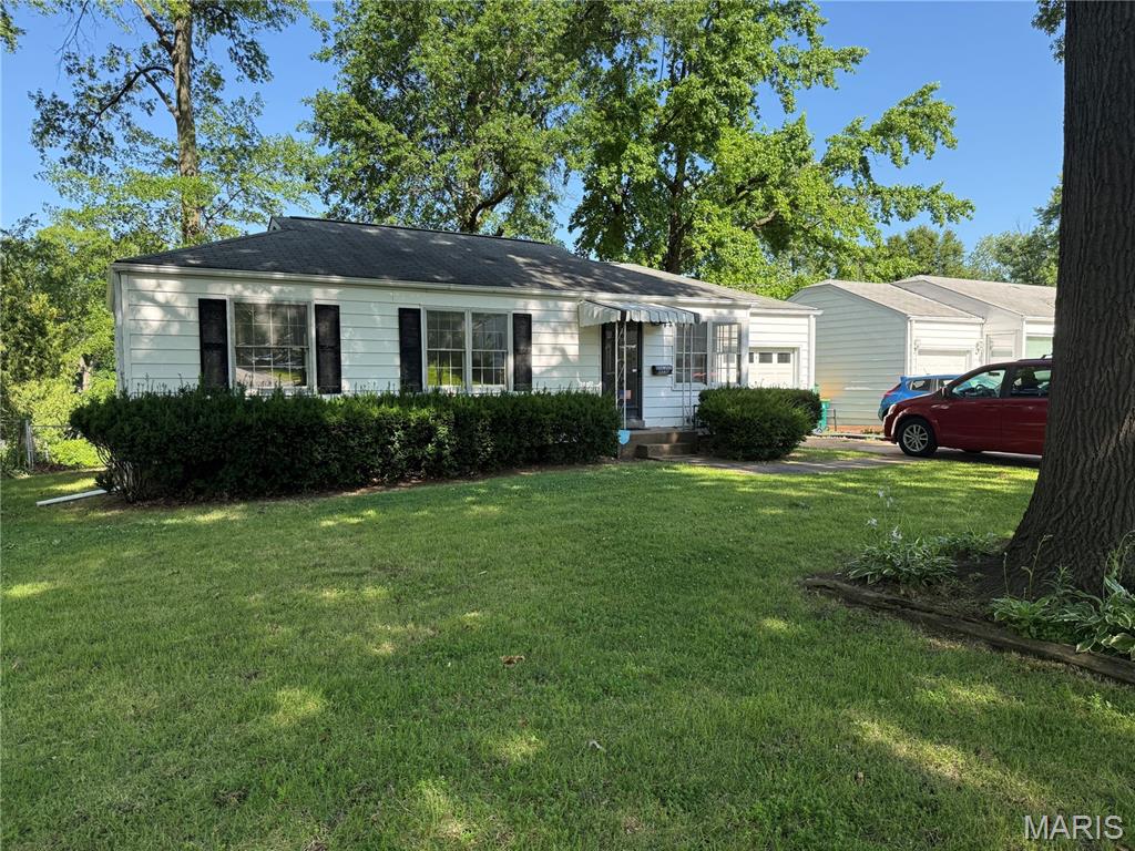 *** DO NOT DISTURB TENANT *** Section 8 rental currently collecting $1,300 monthly rent. Showing only with accepted contract. Property to be sold as-is. Agent-owned property.