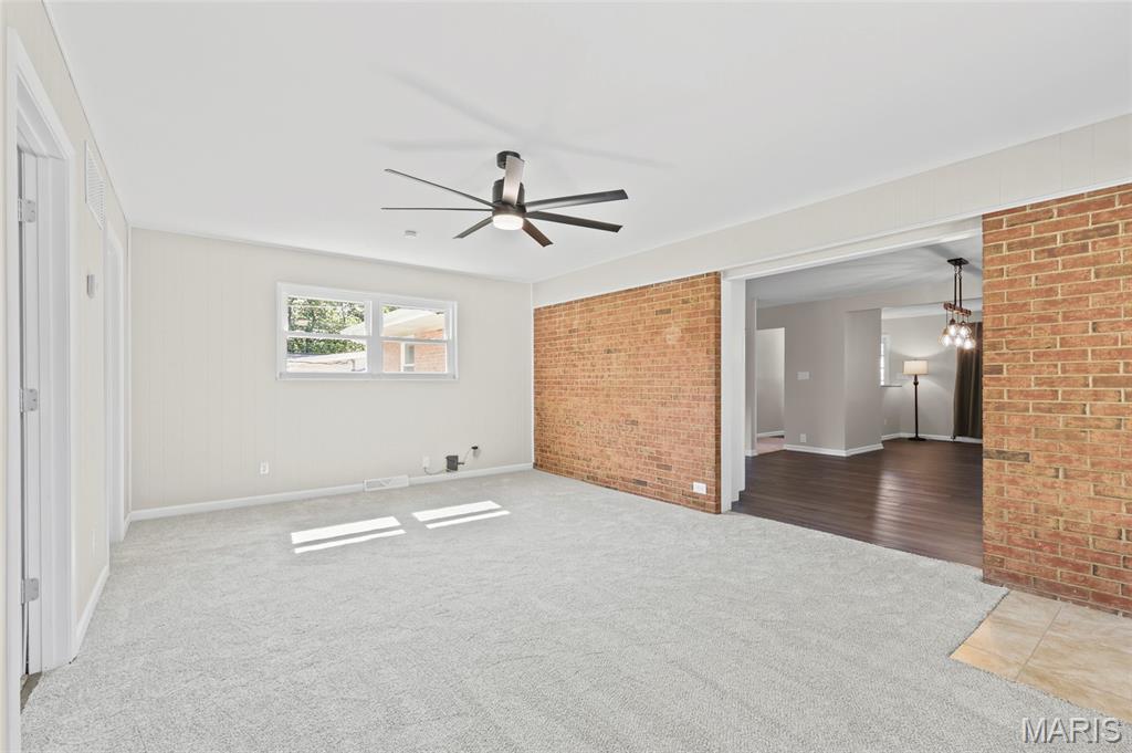 Westwood Ac #4 - Residential