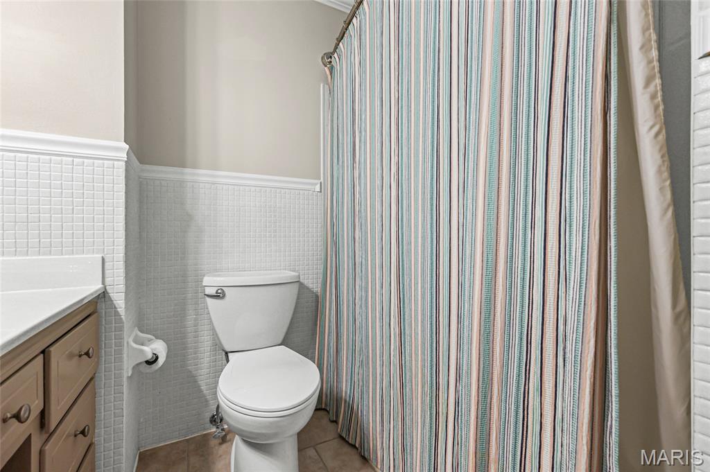 Westwood Ac #4 - Residential