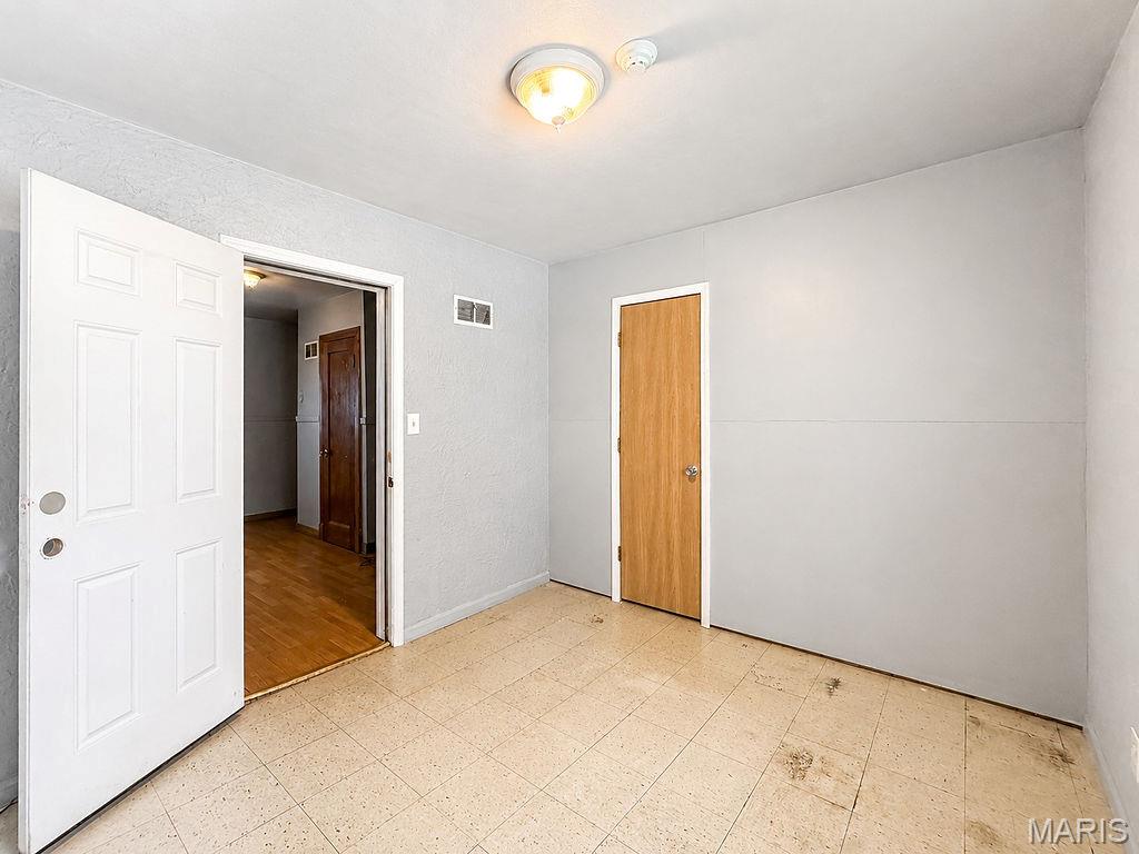 Hartshorn Acres Sur 02 - Commercial Sale