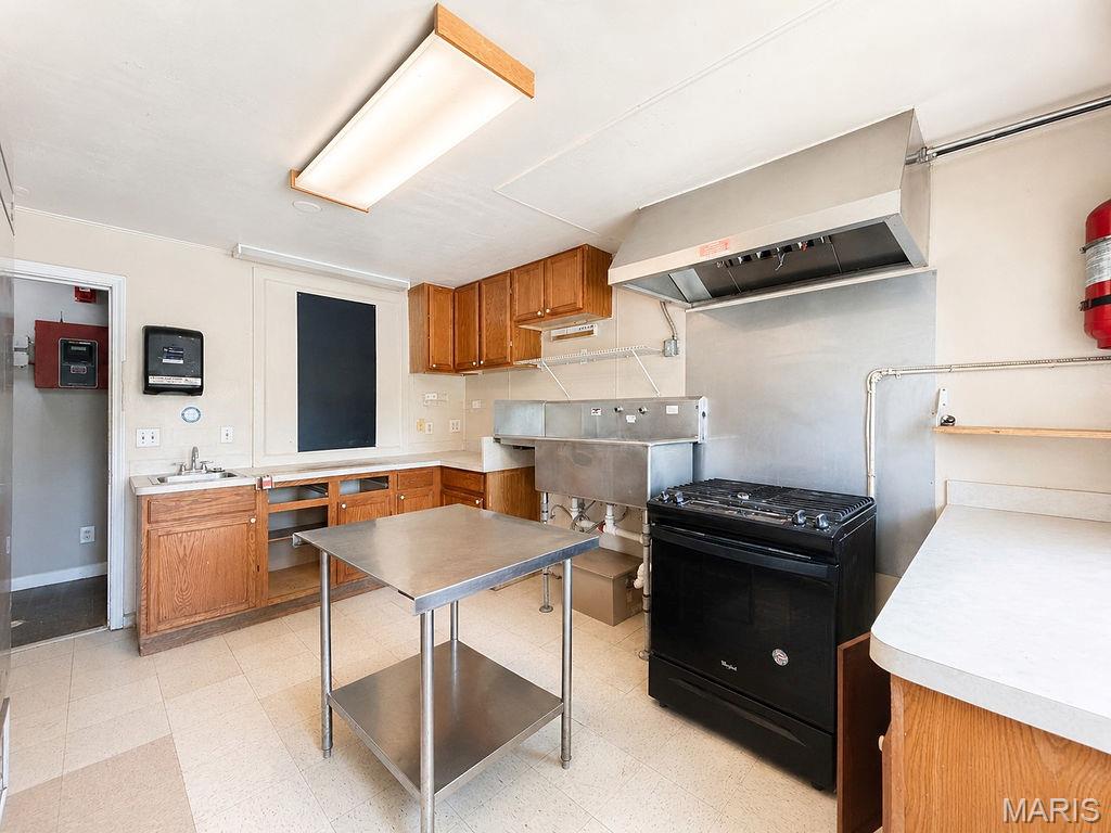 Hartshorn Acres Sur 02 - Commercial Sale