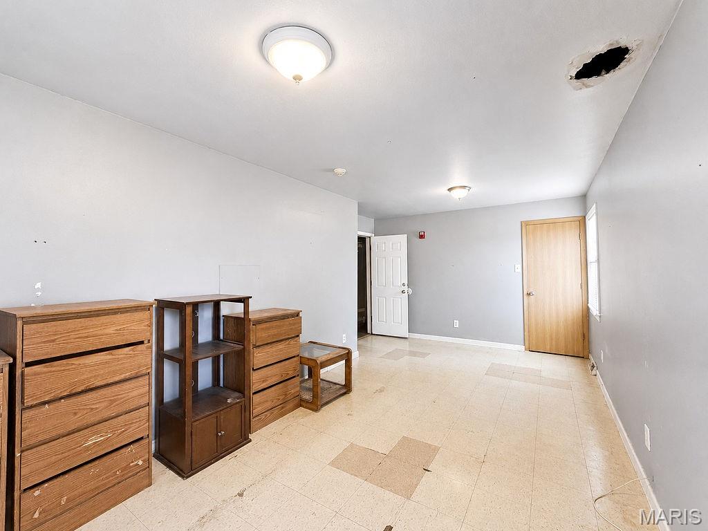 Hartshorn Acres Sur 02 - Commercial Sale