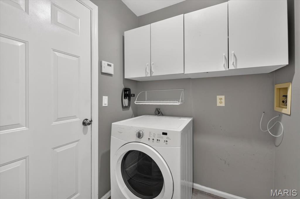 Twin Chimneys Village B Lindenwood - Residential
