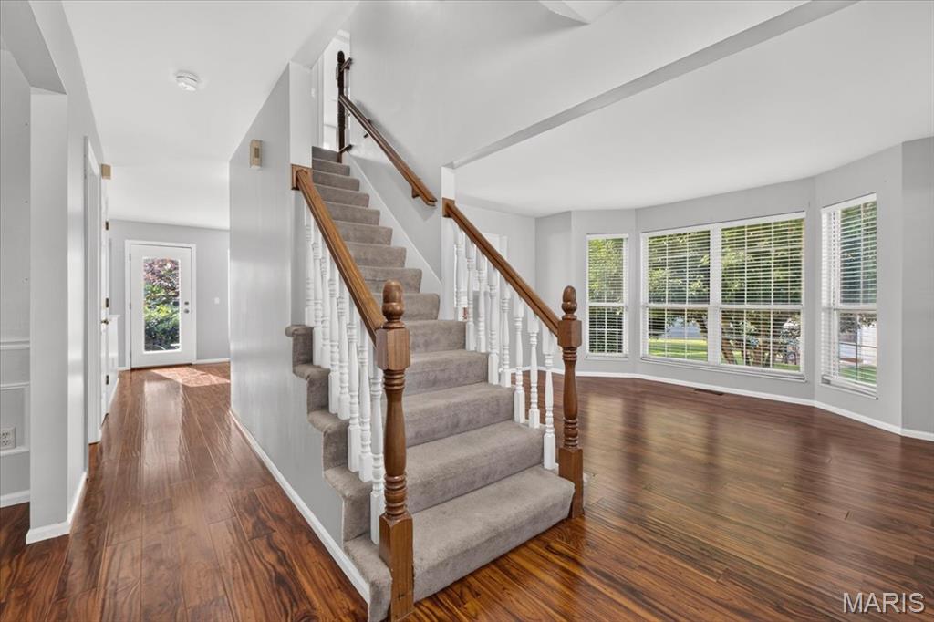 Twin Chimneys Village B Lindenwood - Residential