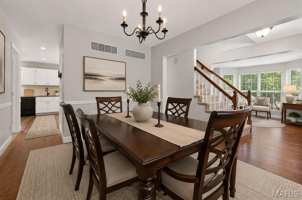 Twin Chimneys Village B Lindenwood - Residential