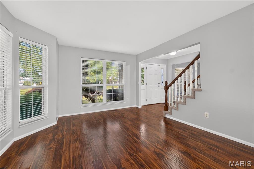 Twin Chimneys Village B Lindenwood - Residential