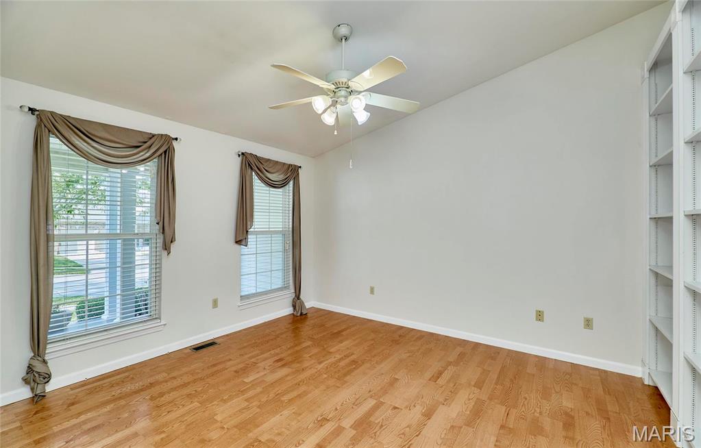 Villas at Ladue Bluffs - Residential Lease