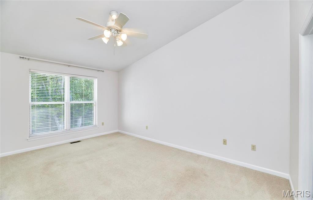 Villas at Ladue Bluffs - Residential Lease