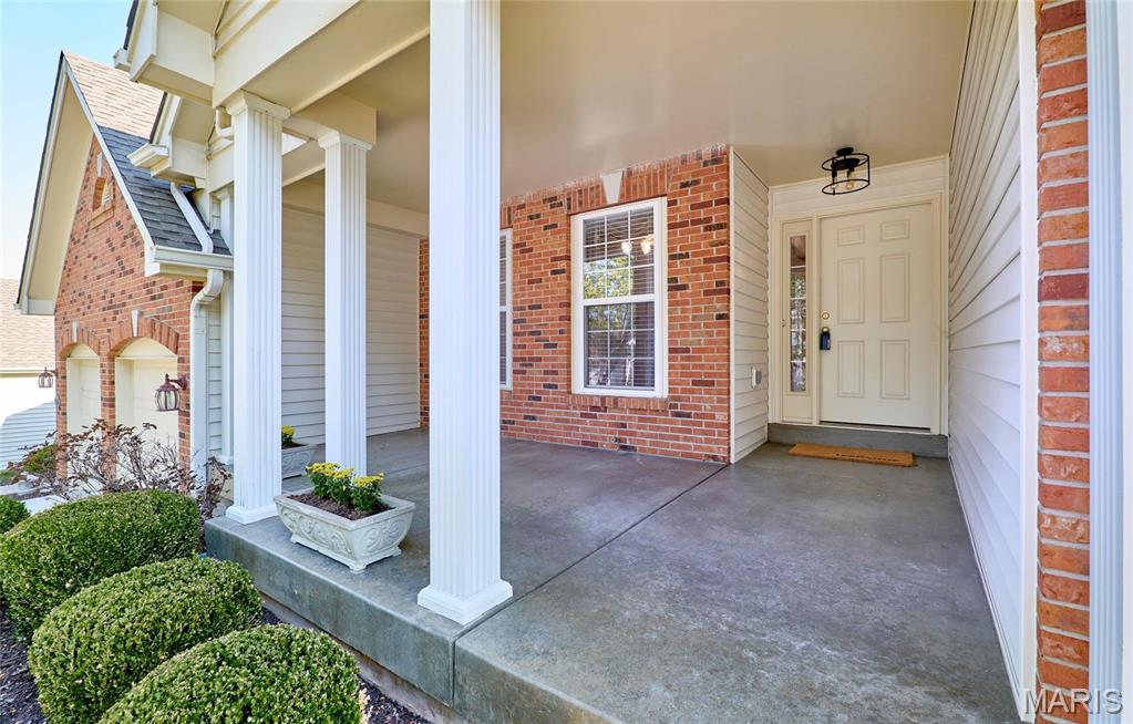 Villas at Ladue Bluffs - Residential Lease