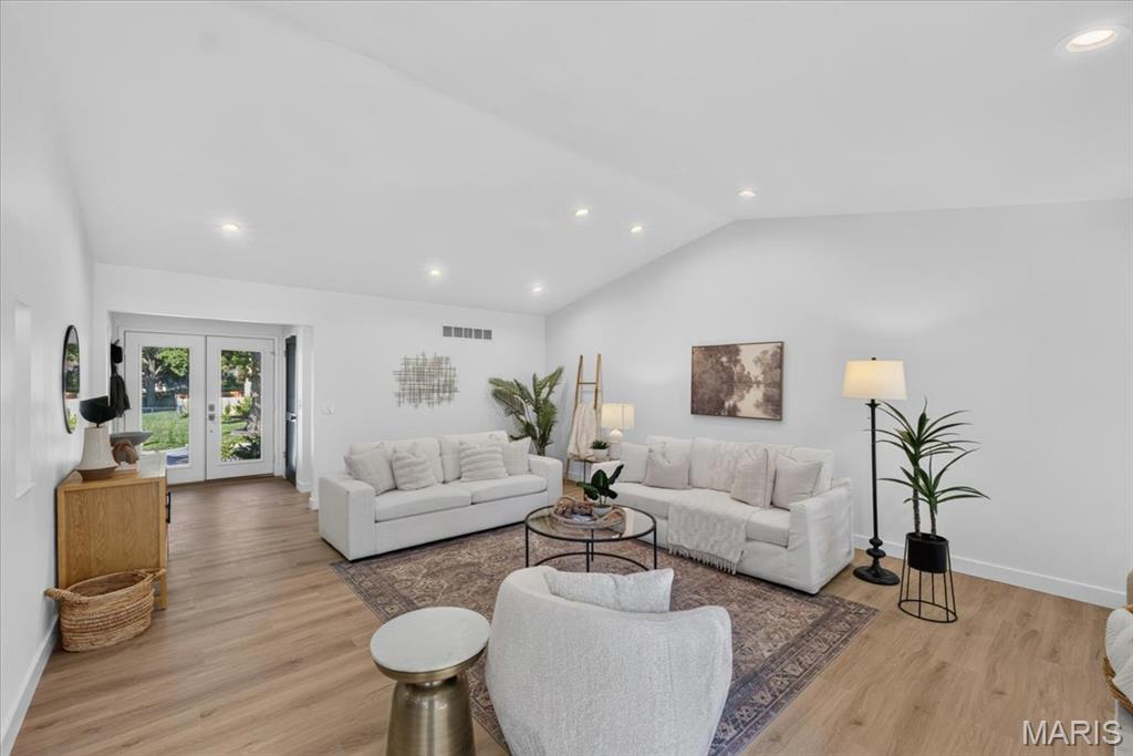 Scarsdale #3 - Residential