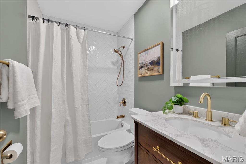 Scarsdale #3 - Residential
