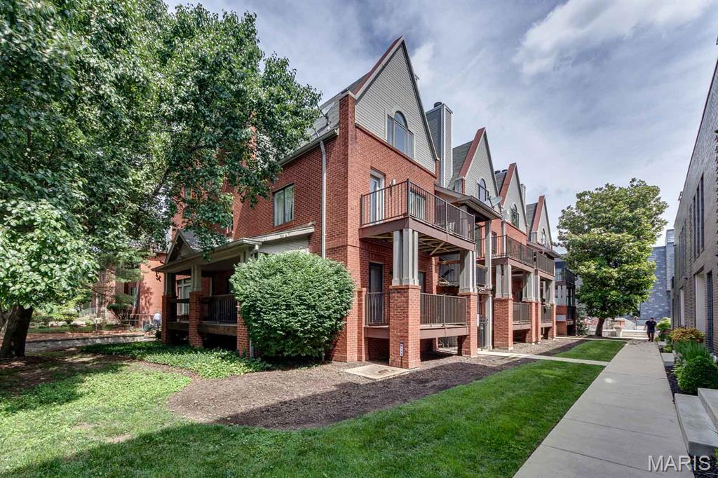 Hamptons - Residential