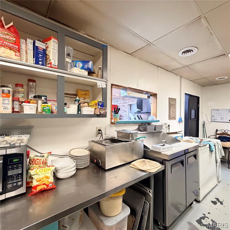 n/a - Commercial Sale