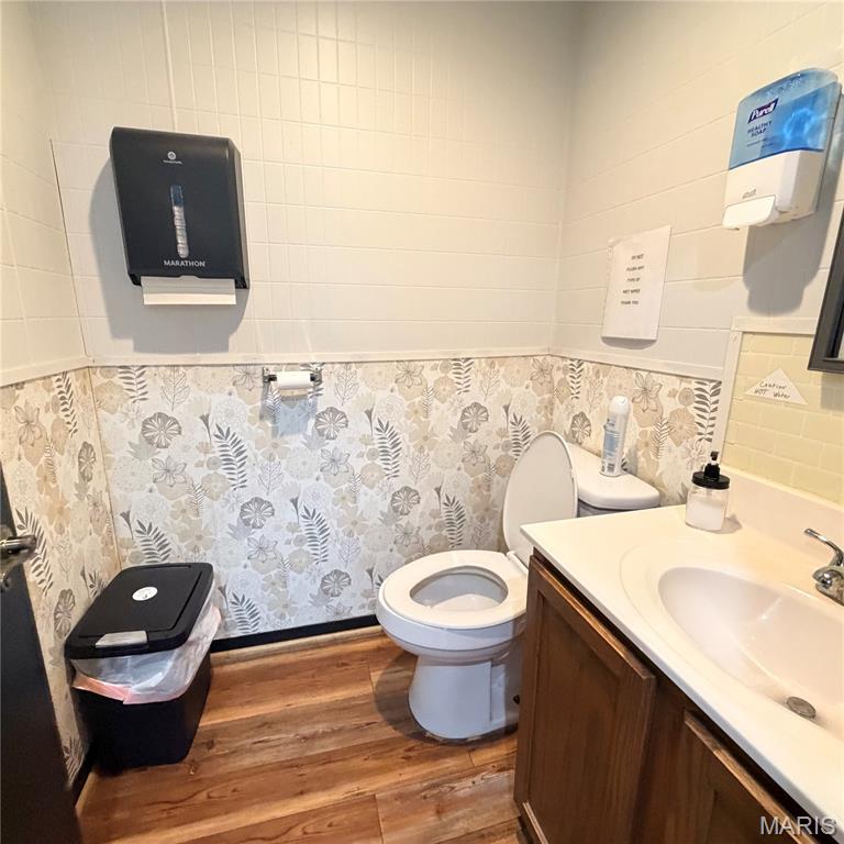 n/a - Commercial Sale