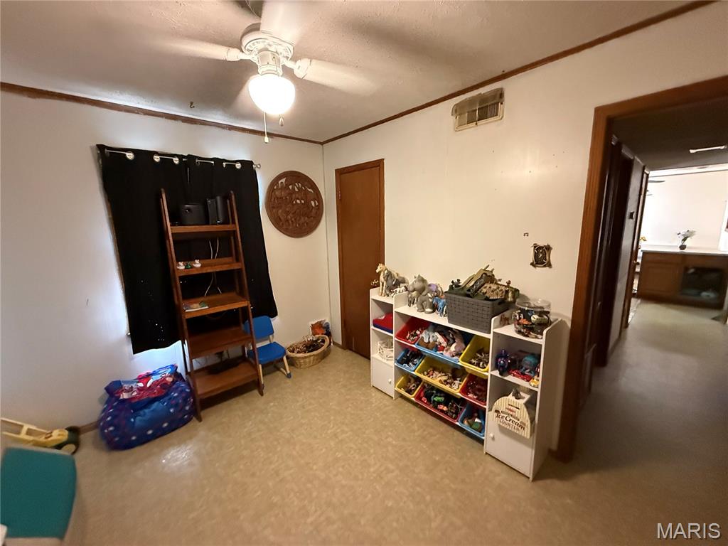 Country Club Estates 2nd Add - Residential
