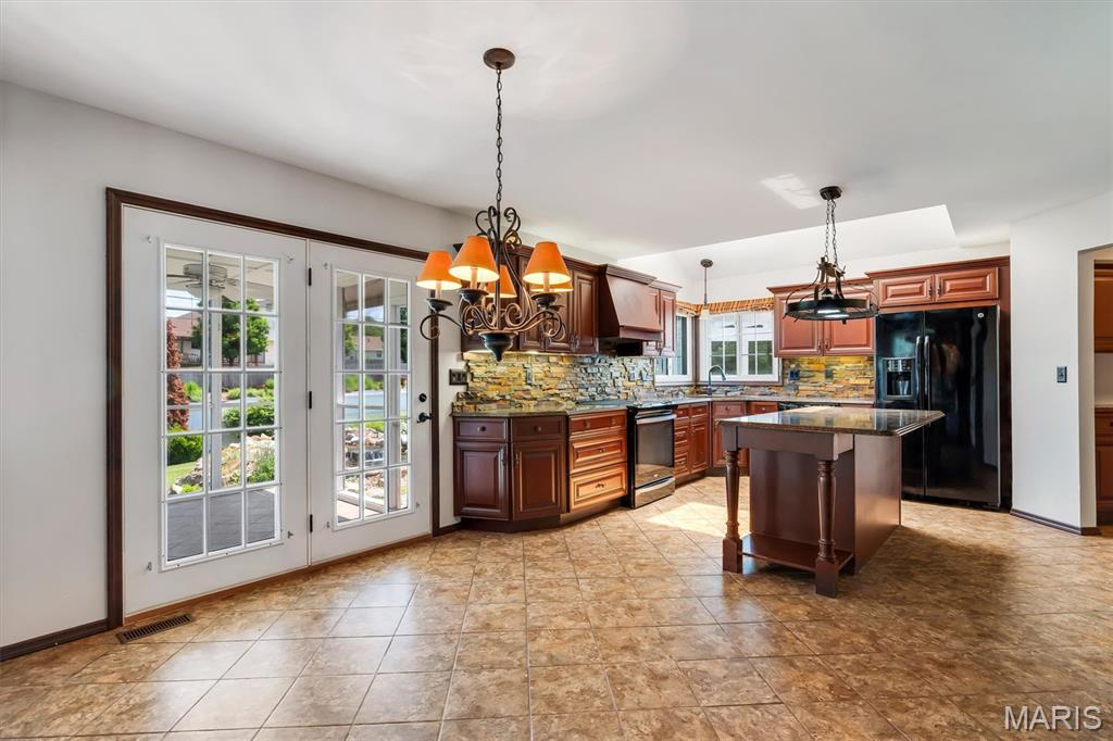 Woodfield #3 - Residential