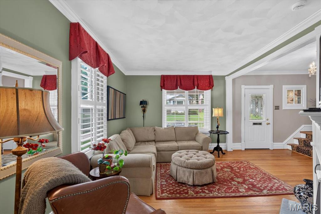 Tuxedo Park - Residential