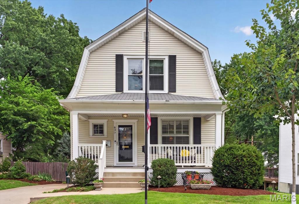 Tuxedo Park - Residential