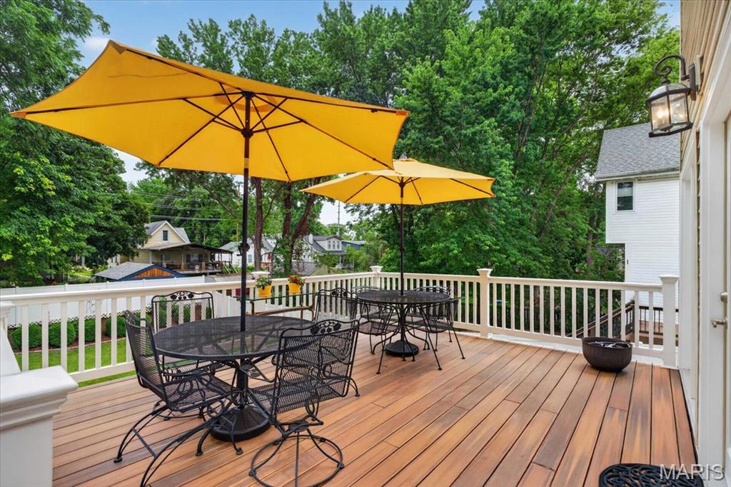 Tuxedo Park - Residential