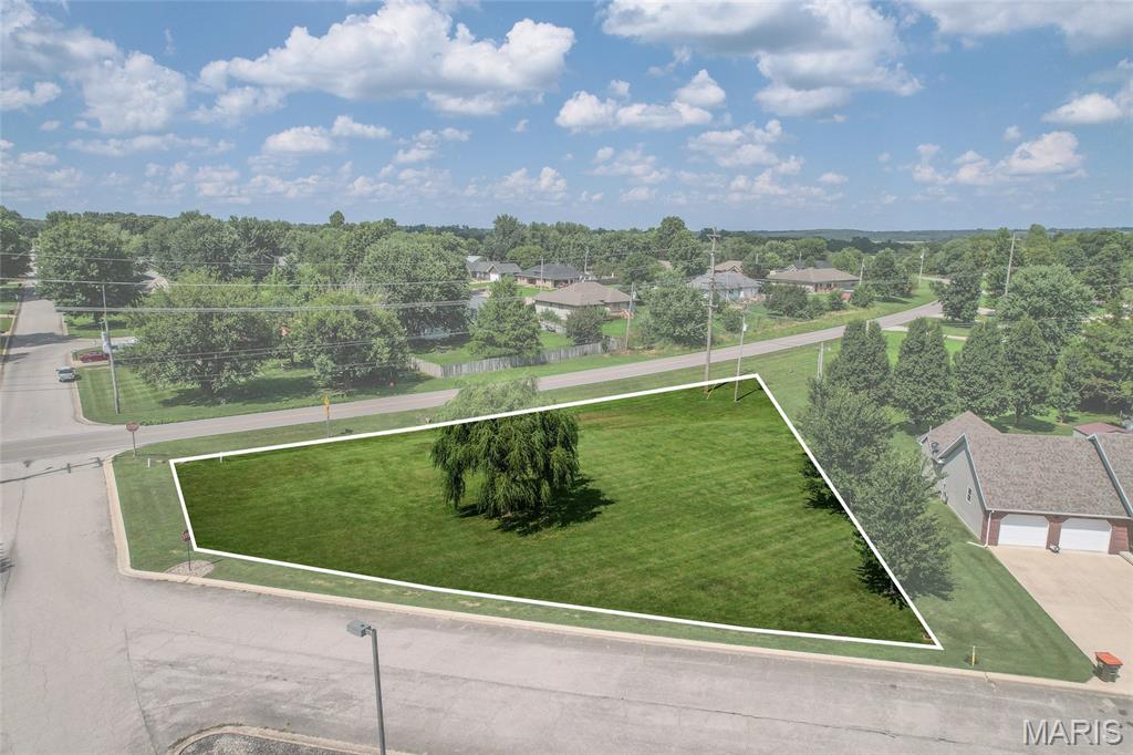 Here's your chance to build the home you've always envisioned! Located on a desirable corner lot in what's considered a sought-after neighborhood north of town, this prime piece of real estate is ready for your dream home. The property has already been assessed by the City of Lebanon and approved for building, giving you a head start on making your vision a reality. With its excellent location, established neighborhood, and endless potential, opportunities like this are few and far between. Whether you're ready to build now or invest for the future, this lot is priced to sell and offers the perfect foundation for your next chapter. Don't let this rare opportunity pass you by make your dream come true.