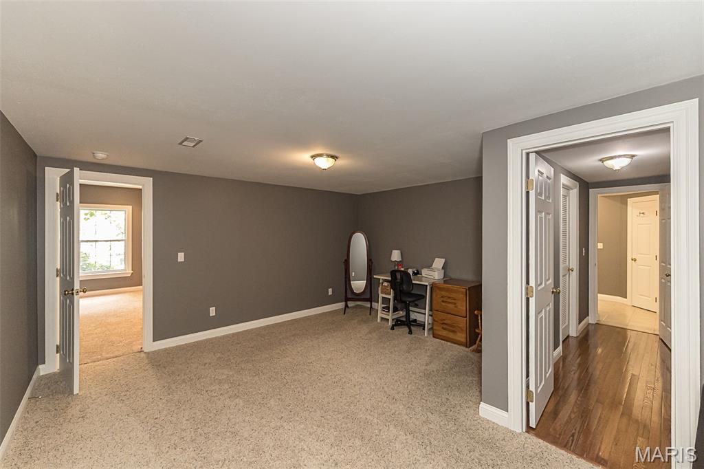 Ivy Chase 1 - Residential