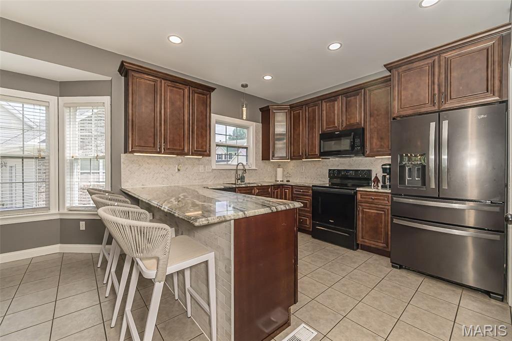 Ivy Chase 1 - Residential