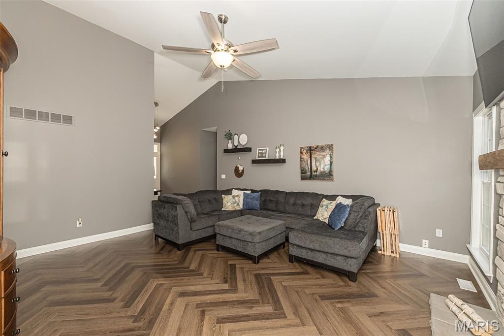 Ivy Chase 1 - Residential
